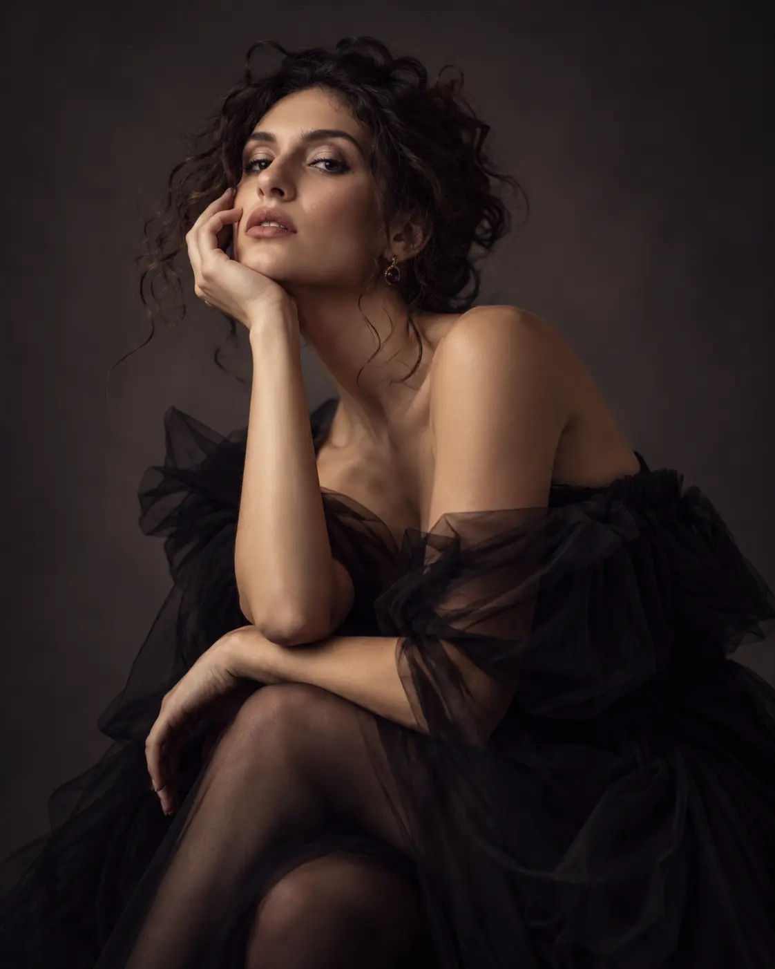 Portret fashion editorial în studio la Dublin